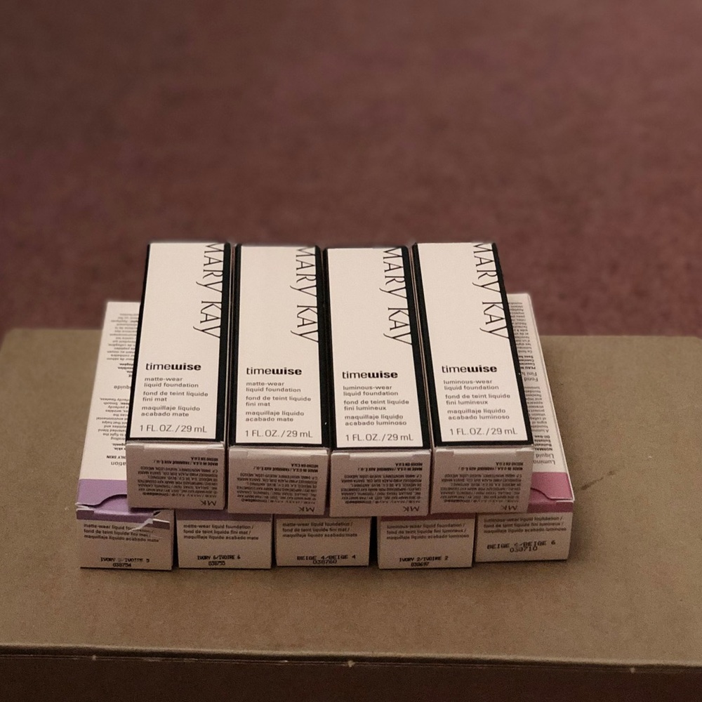 Mary Kay Timewise liquid foundation